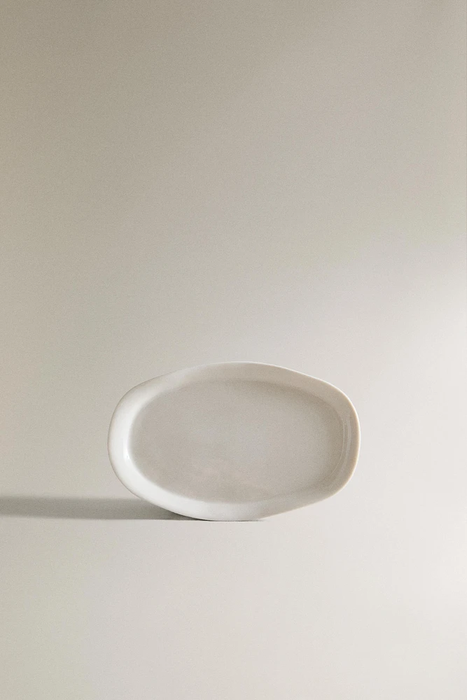 TEXTURED BATHROOM SOAP DISH