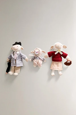 CHILDREN’S SHEEP FAMILY PLUSH TOY SET (SET OF 3)