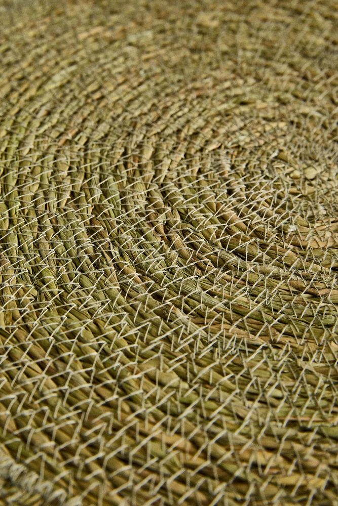 FLORAL RATTAN PLACEMAT