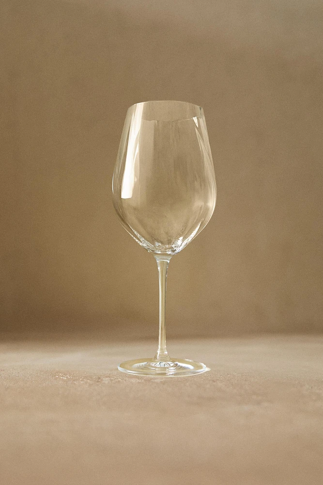 TEXTURED CRYSTALLINE WINE GLASS