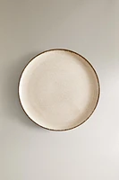 PORCELAIN DINNER PLATE WITH ANTIQUE FINISH RIM