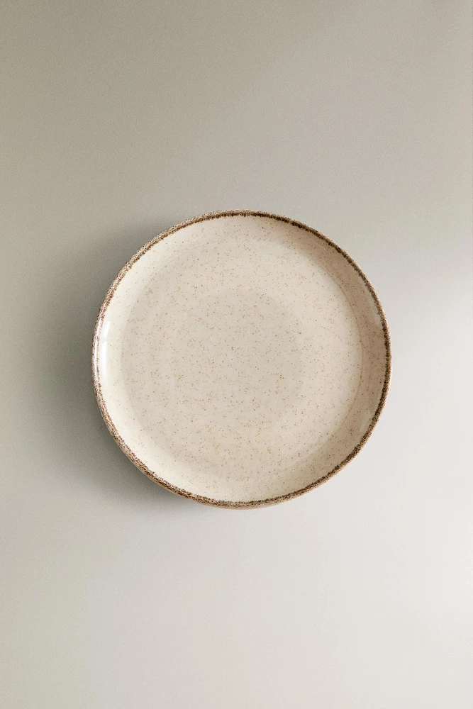 PORCELAIN SIDE PLATE WITH ANTIQUE FINISH RIM