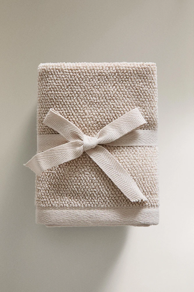 SET OF RICE STITCH COTTON HAND TOWELS (SET 3)