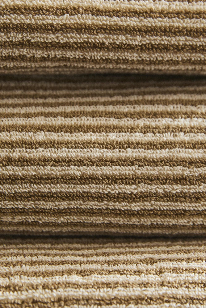 STRIPED BATH TOWEL