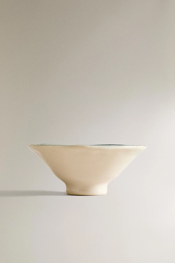 CERAMIC BOWL WITH EDGE DESIGN