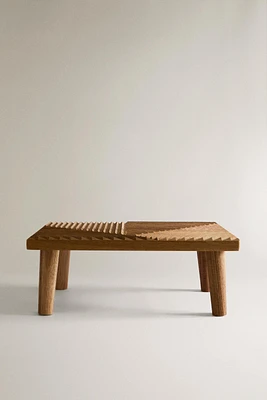 STRIPED ACACIA WOOD TRAY WITH LEGS