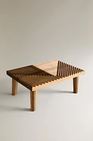 STRIPED ACACIA WOOD TRAY WITH LEGS