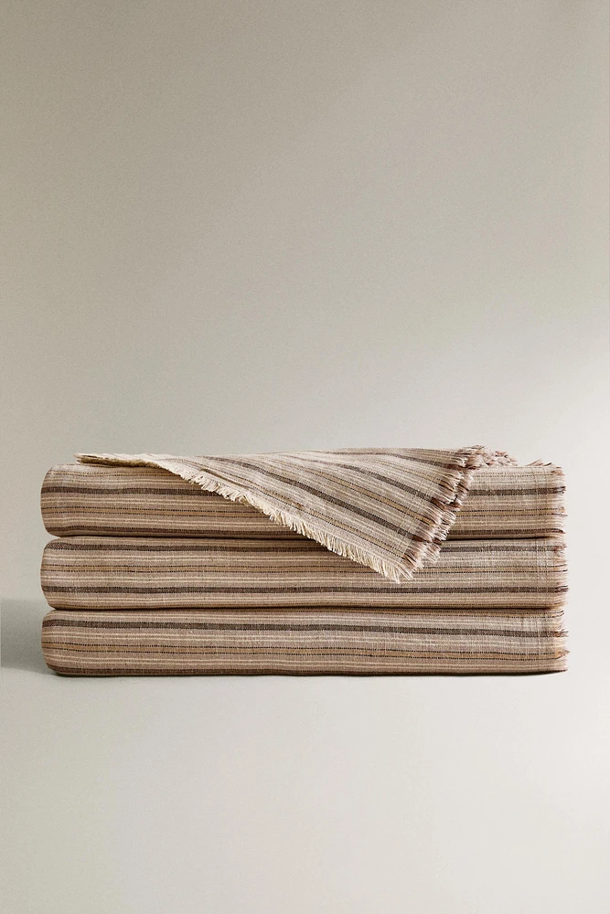 COTTON LINEN TABLECLOTH WITH IRREGULAR STRIPES