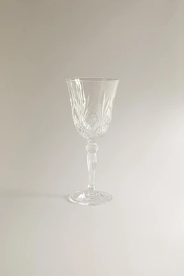 ENGRAVED CRYSTALLINE WINE GLASS