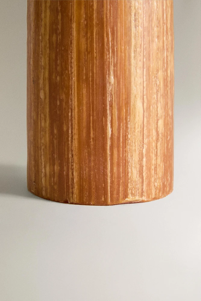 DECORATIVE CYLINDRICAL CANDLE