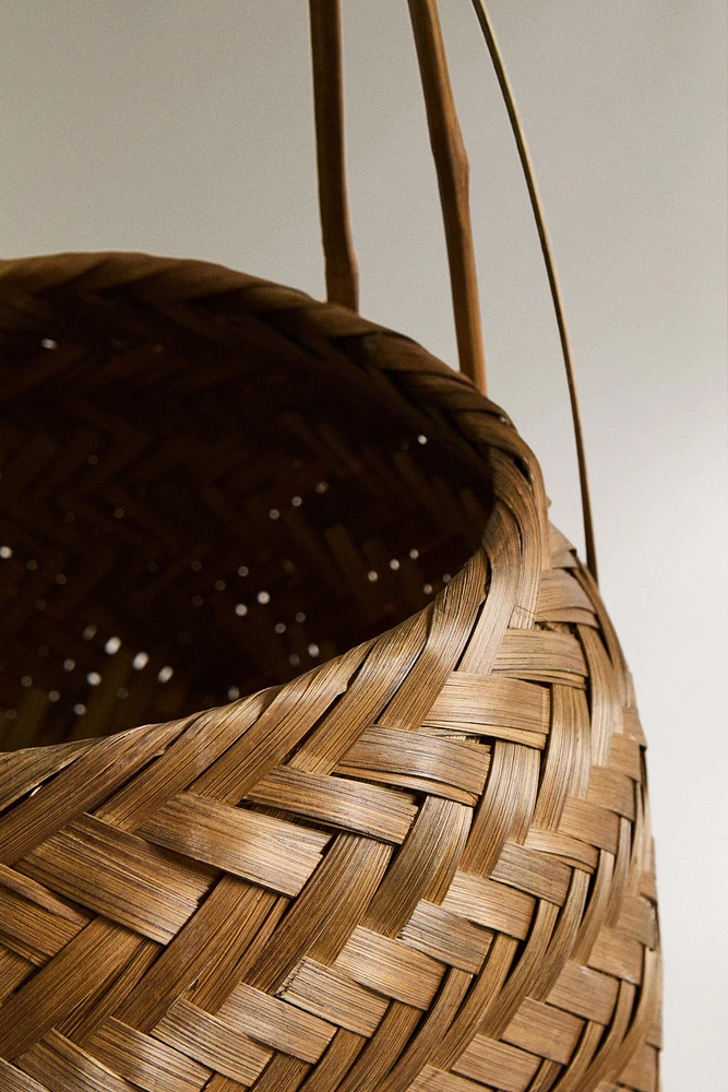 BAMBOO BASKET WITH HANDLE