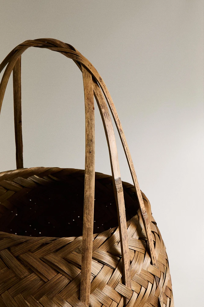 BAMBOO BASKET WITH HANDLE