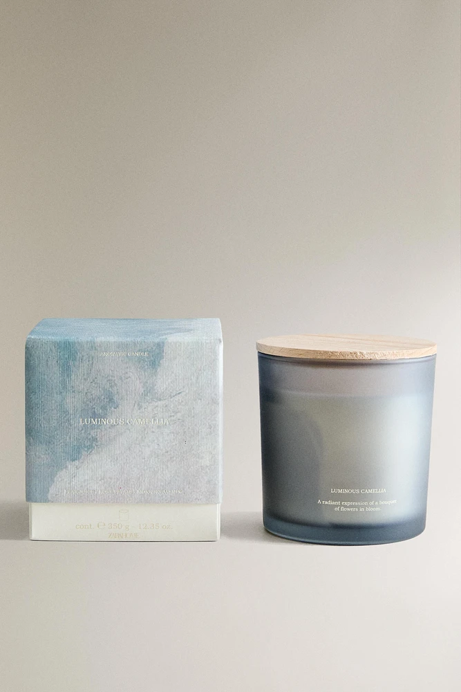 (350 G) LUMINOUS CAMELLIA SCENTED CANDLE