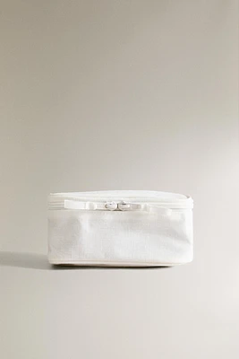 SMALL PLAIN LINEN MAKEUP BAG