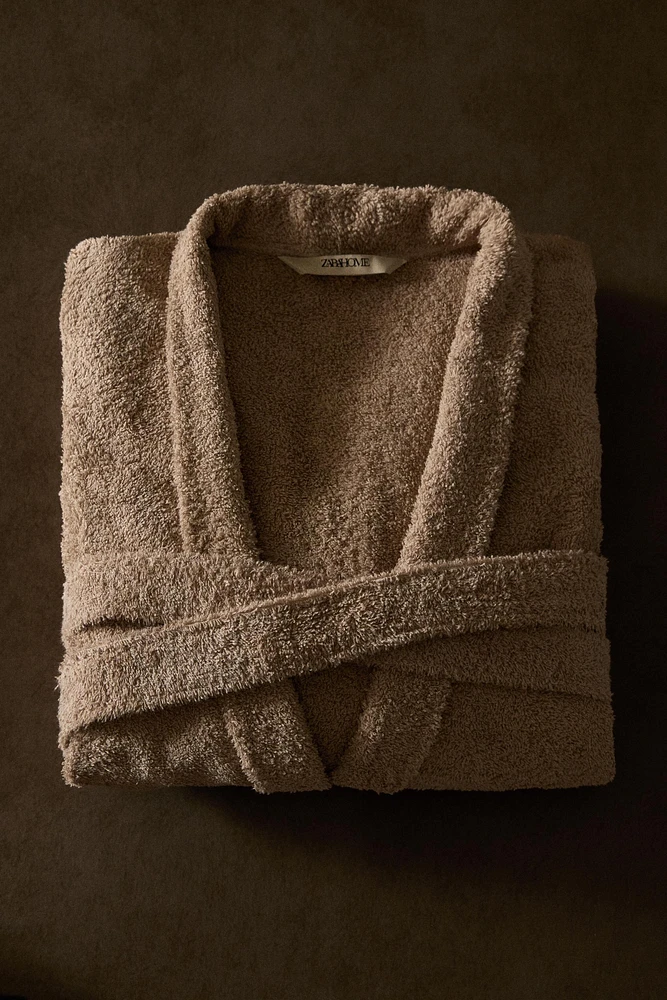 (420 GXM²) PREMIUM COTTON BATHROBE