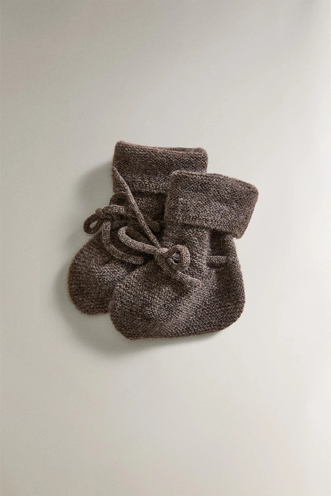 CHILDREN’S CASHMERE BOOTIES