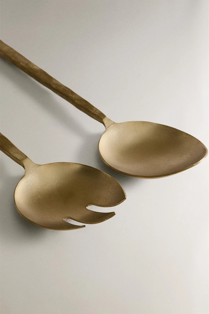 HAMMERED SALAD FLATWARE SET (SET OF 2)