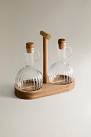 BOROSILICATE GLASS AND WOOD CRUET SET