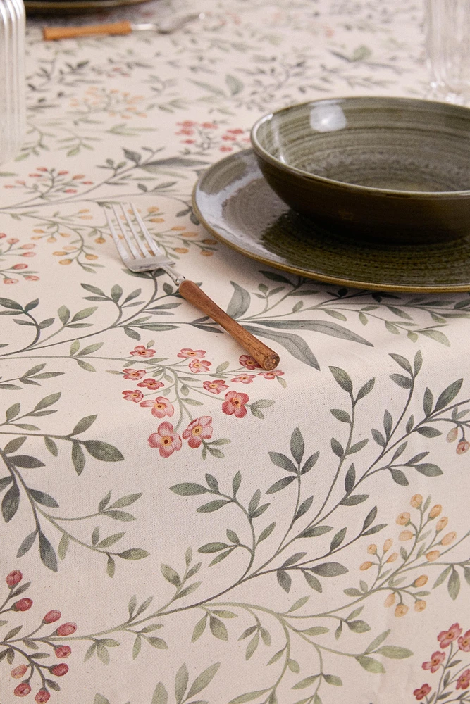 NAPPE À IMPRIMÉ FLORAL