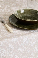 RESIN-COATED TABLECLOTH FLORAL PRINT