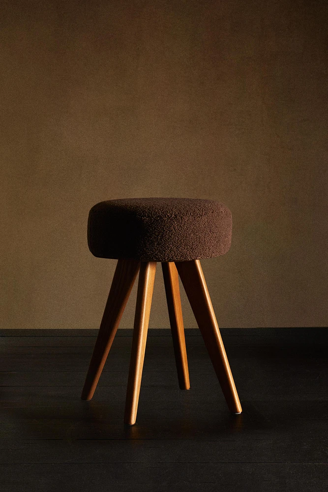 FAUX SHEARLING STOOL