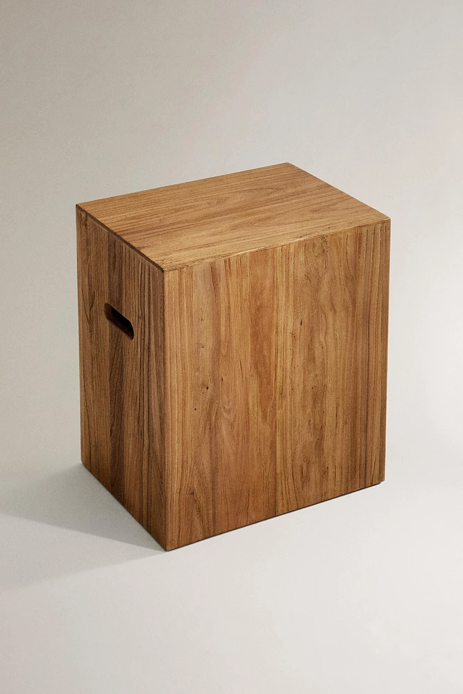 WOODEN CUBE SIDE TABLE