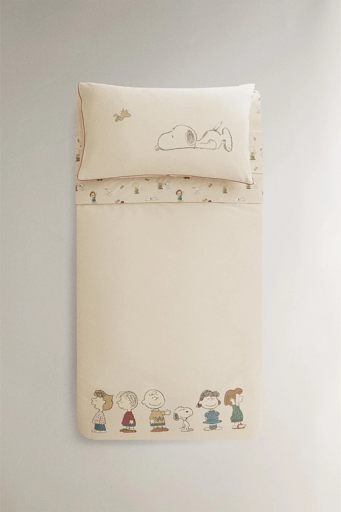 PEANUTS™ CHILDREN’S REVERSIBLE DUVET COVER