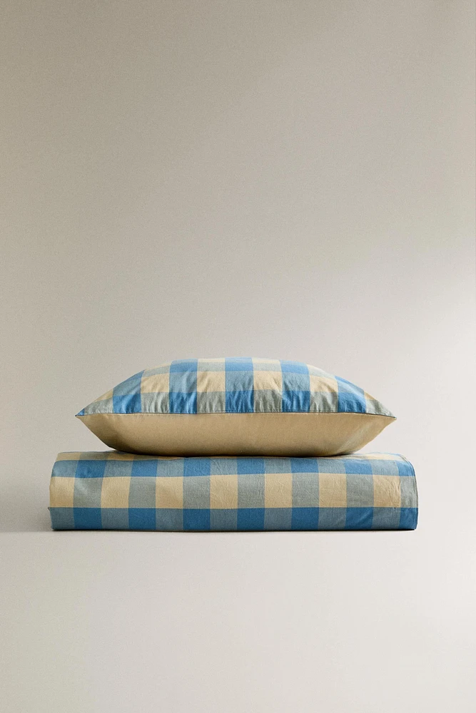 CHILDREN’S REVERSIBLE CHECK DUVET COVER