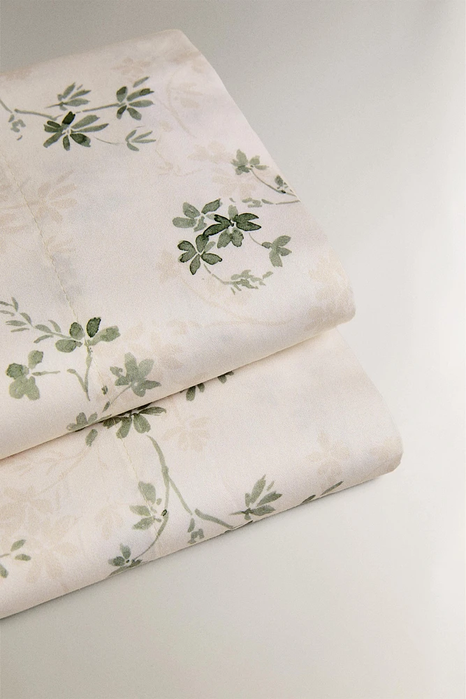 DRAP DE DESSUS SATIN IMPRIMÉ FLEUR