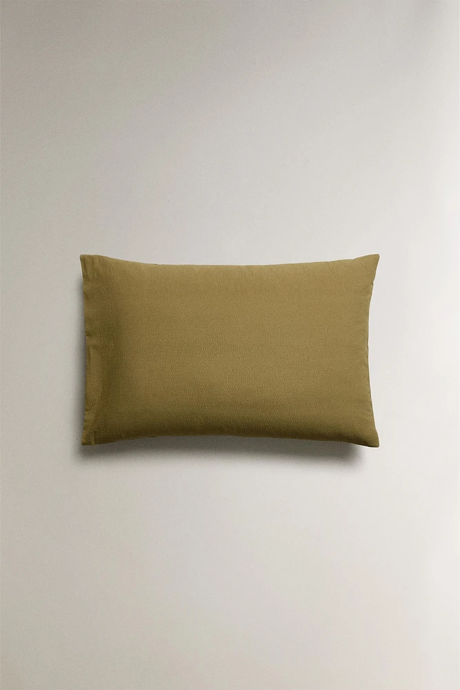 SEERSUCKER PILLOWCASE