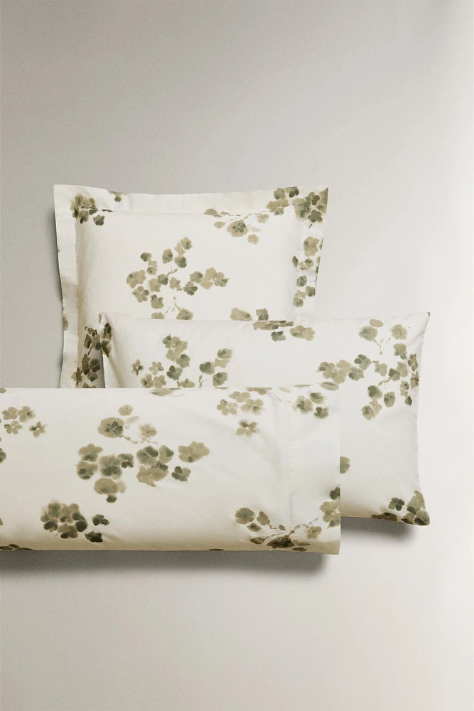 BLENDED PRINT PILLOWCASE