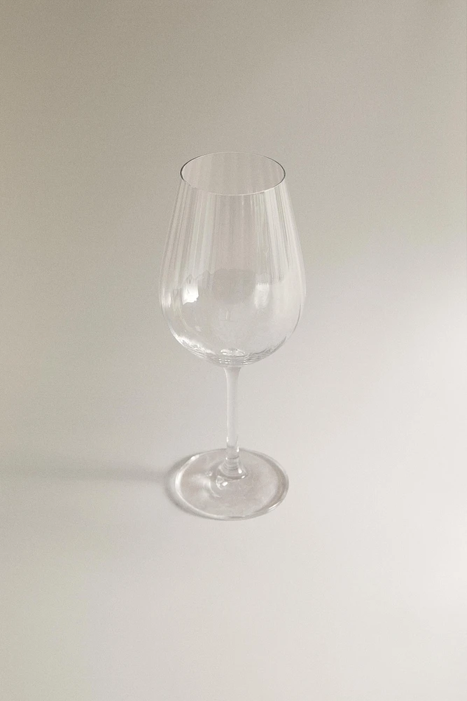 TEXTURED CRYSTALLINE WINE GLASS