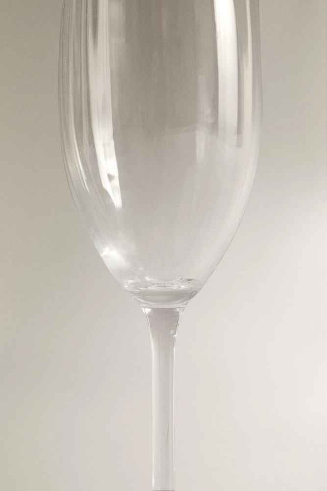 WAVY FLUTE GLASS