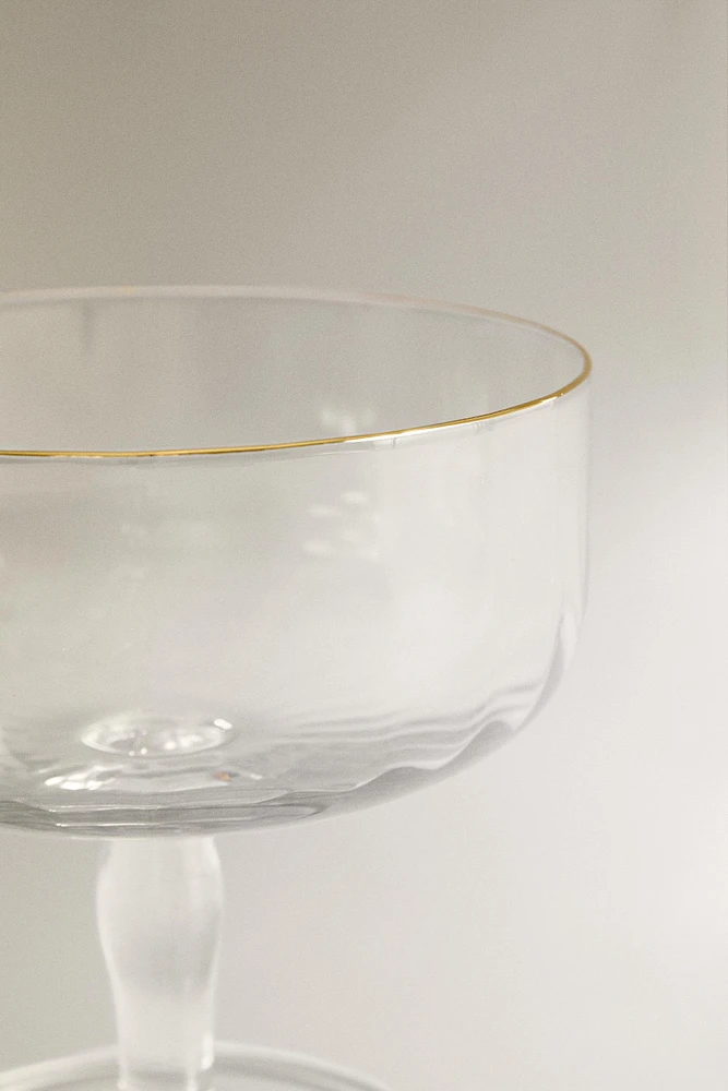 RAISED GLASS WITH GOLD RIM