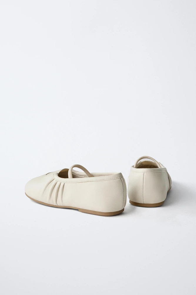 LEATHER BALLET FLATS