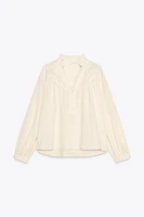 EMBROIDERED RUSTIC BLOUSE