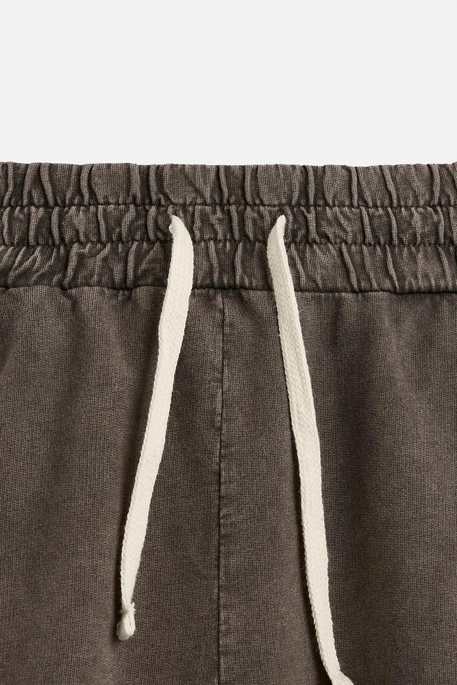 WASHED RELAXED FIT SHORTS