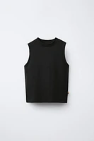 PLAIN SLEEVELESS T-SHIRT WITH LABEL