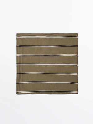 Foulard à rayures 100 % soie