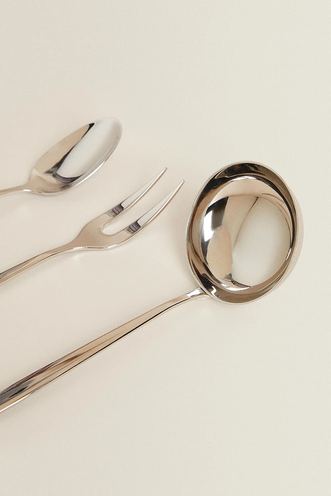 SERVING SPOON WITH EXTRA-FINE HANDLE