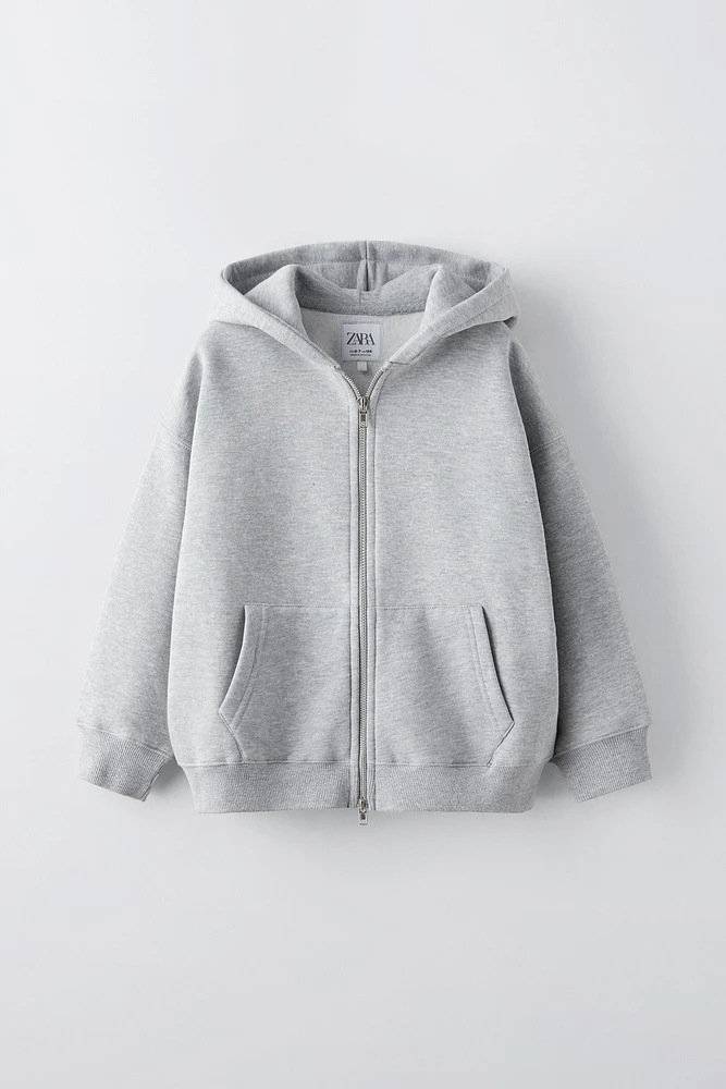 HOODED SWEATSHIRT WITH ZIP