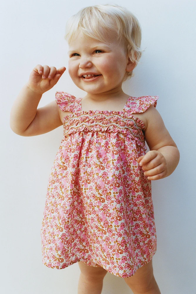 ROBE ET CULOTTE À FLEURS