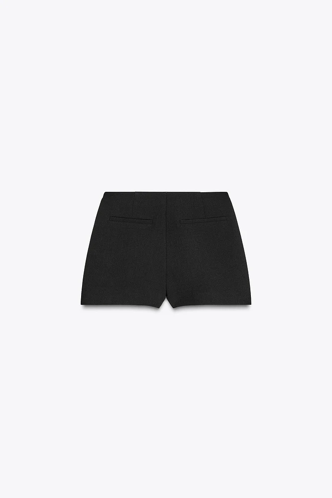 SKORT