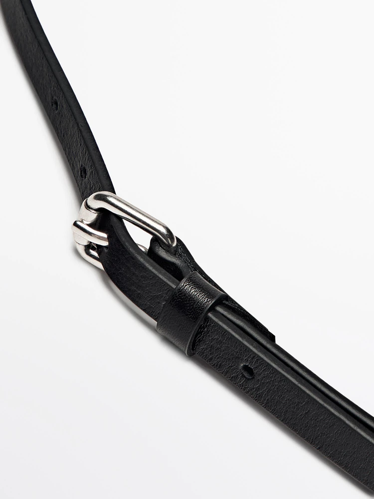 Ceinture en cuir avec boucle carrée