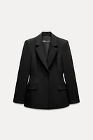 FITTED SHOULDER PAD BLAZER