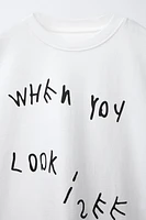 T-SHIRT AVEC INSCRIPTION