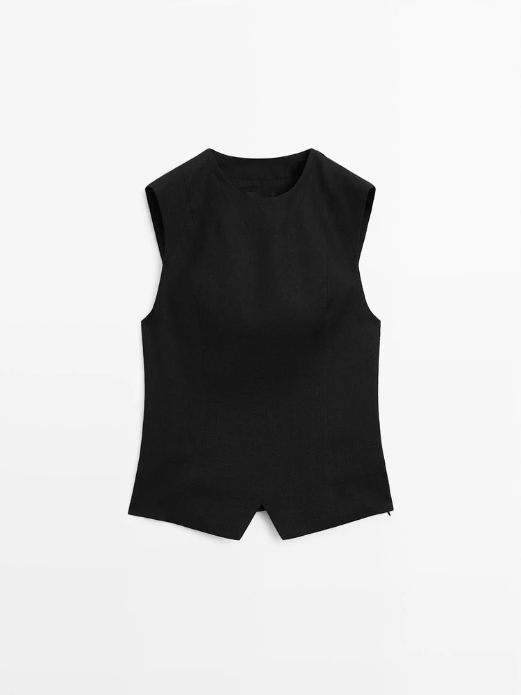 100% linen waistcoat with seam details and buckle