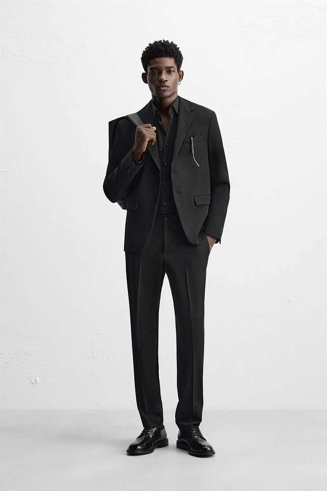 COMFORT SUIT JACKET