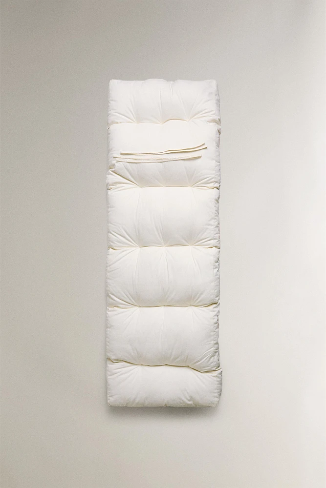 SURMATELAS COTON MOTIFS BRODÉS