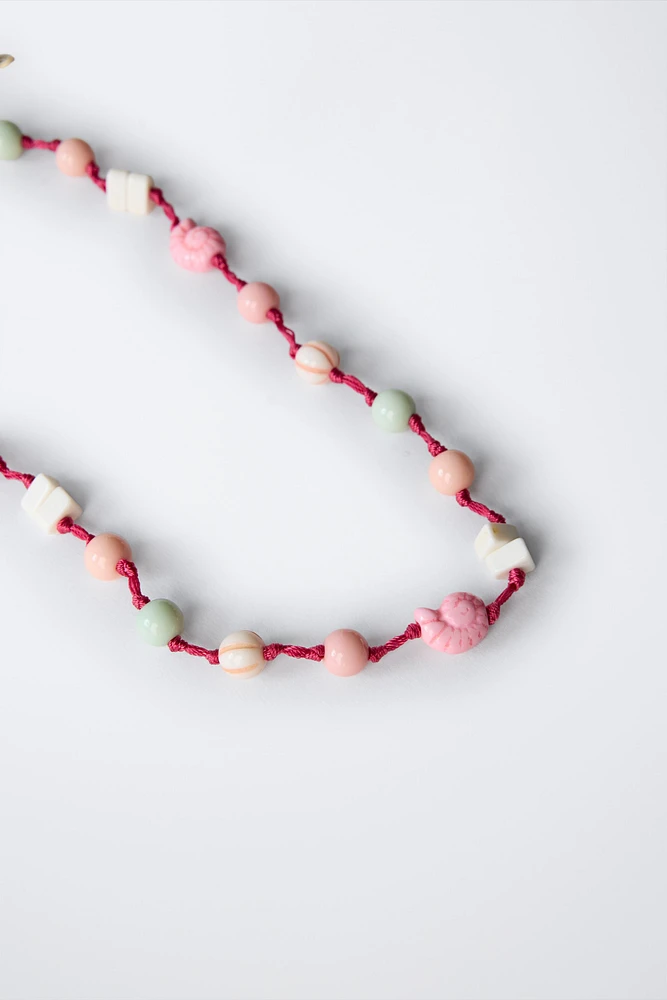 SHAPED BEAD NECKLACE